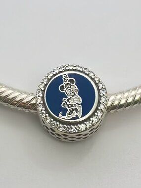 2022 Disney Parks Pandora Minnie Mouse Hanukkah Menorah Charm